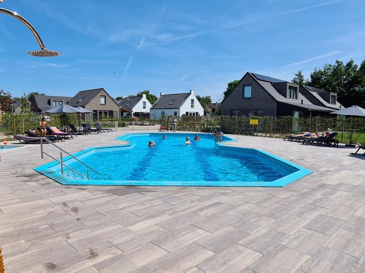 Chalet 579 Op Recreatiepark De Wielen Sint Maarten Luaran gambar